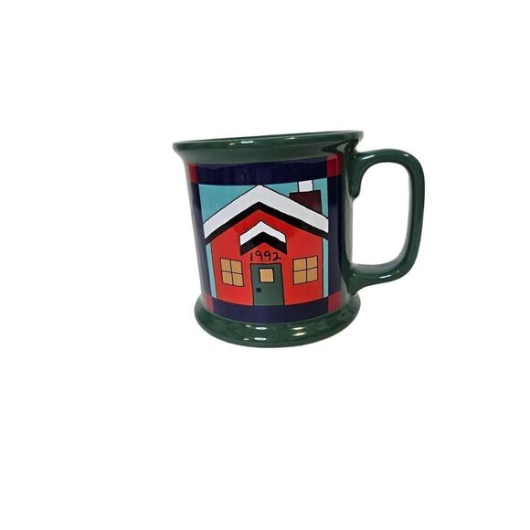 1992 Dayton Hudson Christmas coffee mug. - Picture 1 of 4